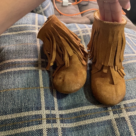 very cute brown girl notes in very good condition - Picture 7 of 7